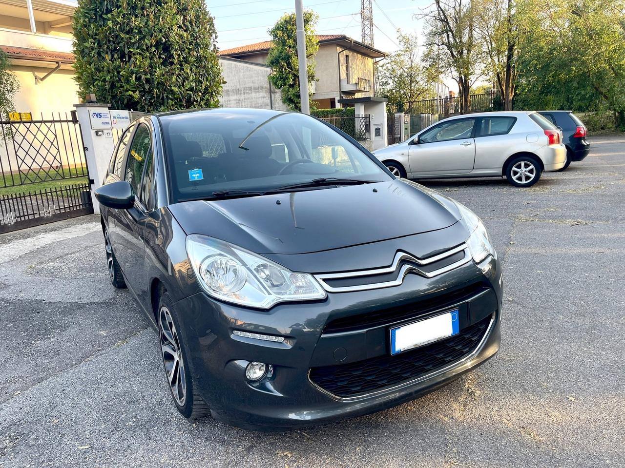 Citroen C3 1.2 VTi 82 Exclusive tetto panoramico per Neopatentati 2014