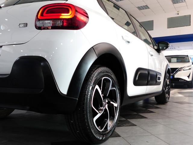 Citroen C3 1.5 BlueHDI 102 CV SHINE