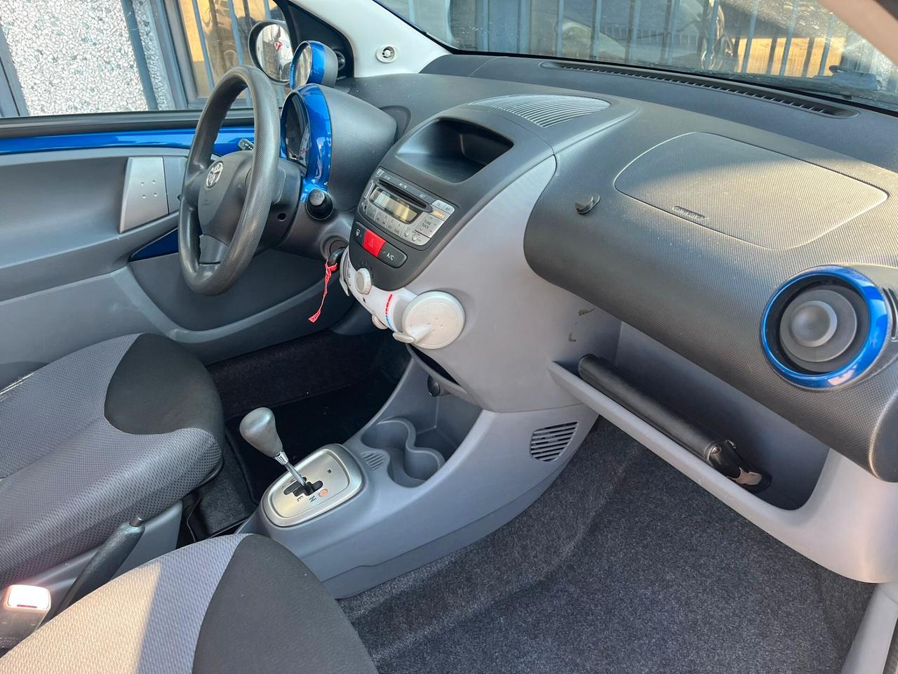 Toyota Aygo 1.0BENZ CAMBIO AUTOMATICOOO