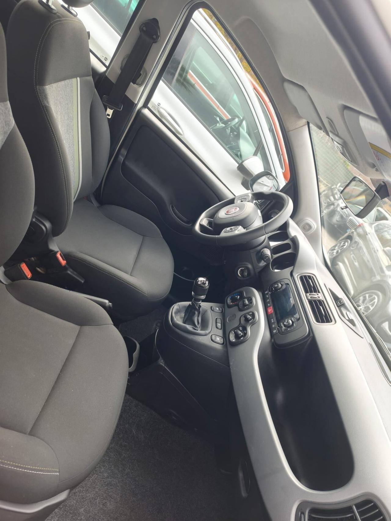 FIAT PANDA HYBRID CITY CROSS