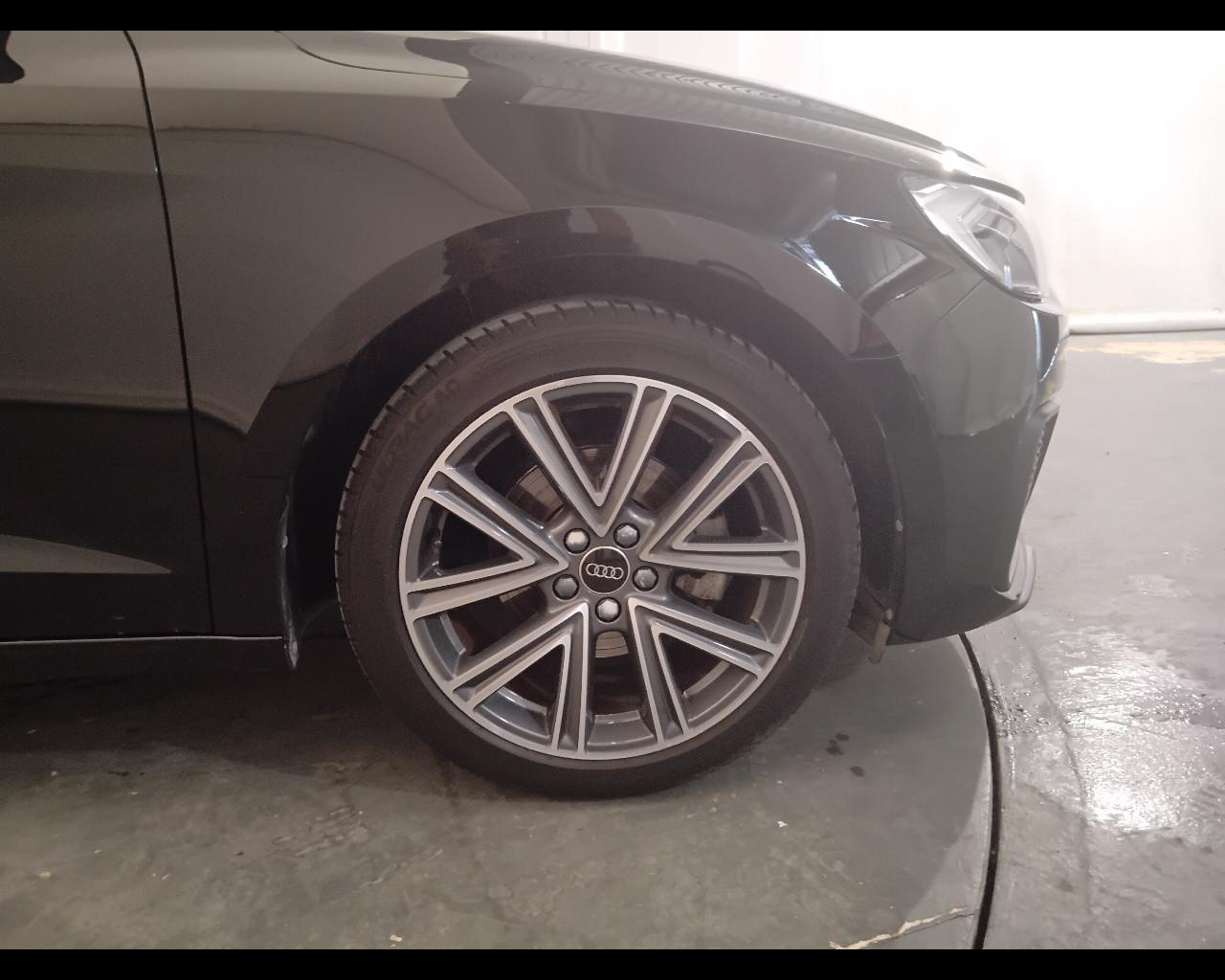 AUDI A1 II 2019 Sportback - A1 Sportback 30 1.0 tfsi Admired 110cv