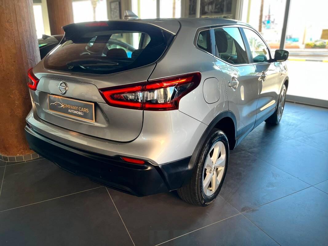 Nissan Qashqai 1.5 dci Business 115cv dct
