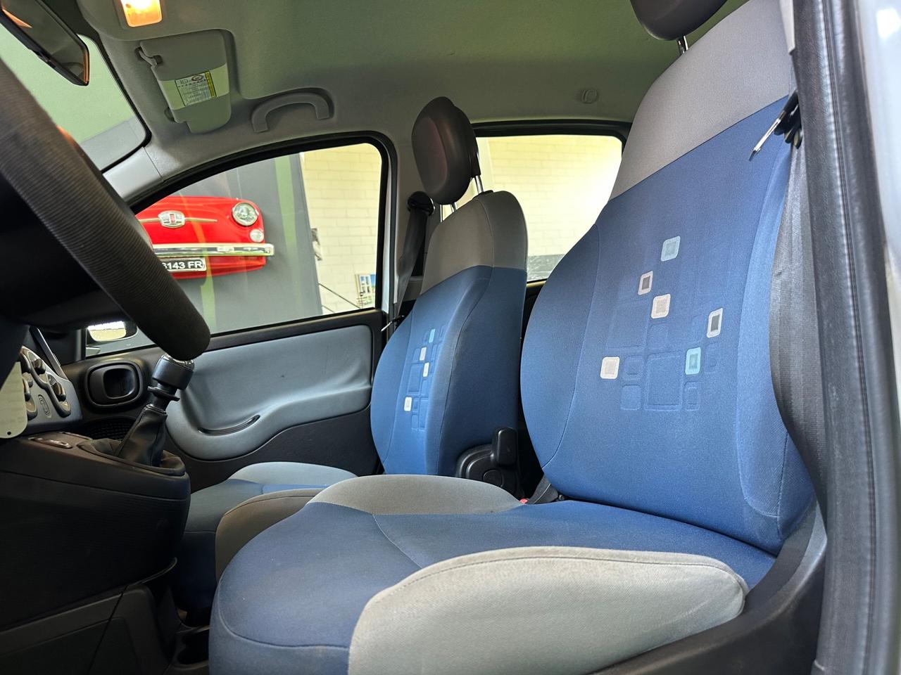 Fiat Panda 1.2 Lounge 69cv — 5 POSTI —