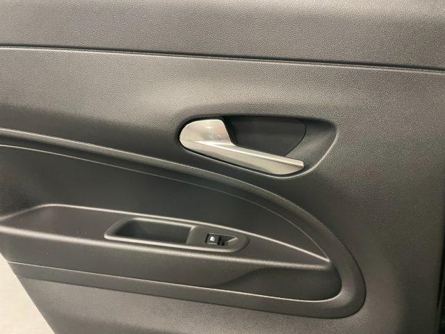 JEEP Avenger 1.2 Altitude Pack Infot & Conv Winter KM0 MY24