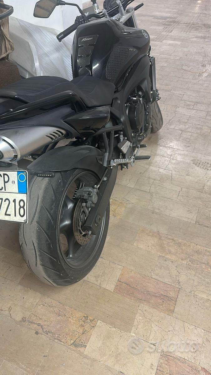 Vendia moto prezzo trattabile !!!!!