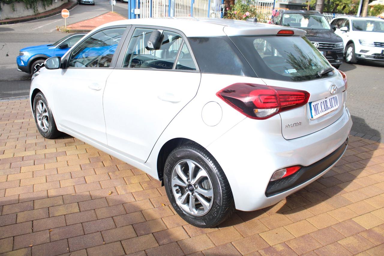 Hyundai i20 1.2 5 porte Tech