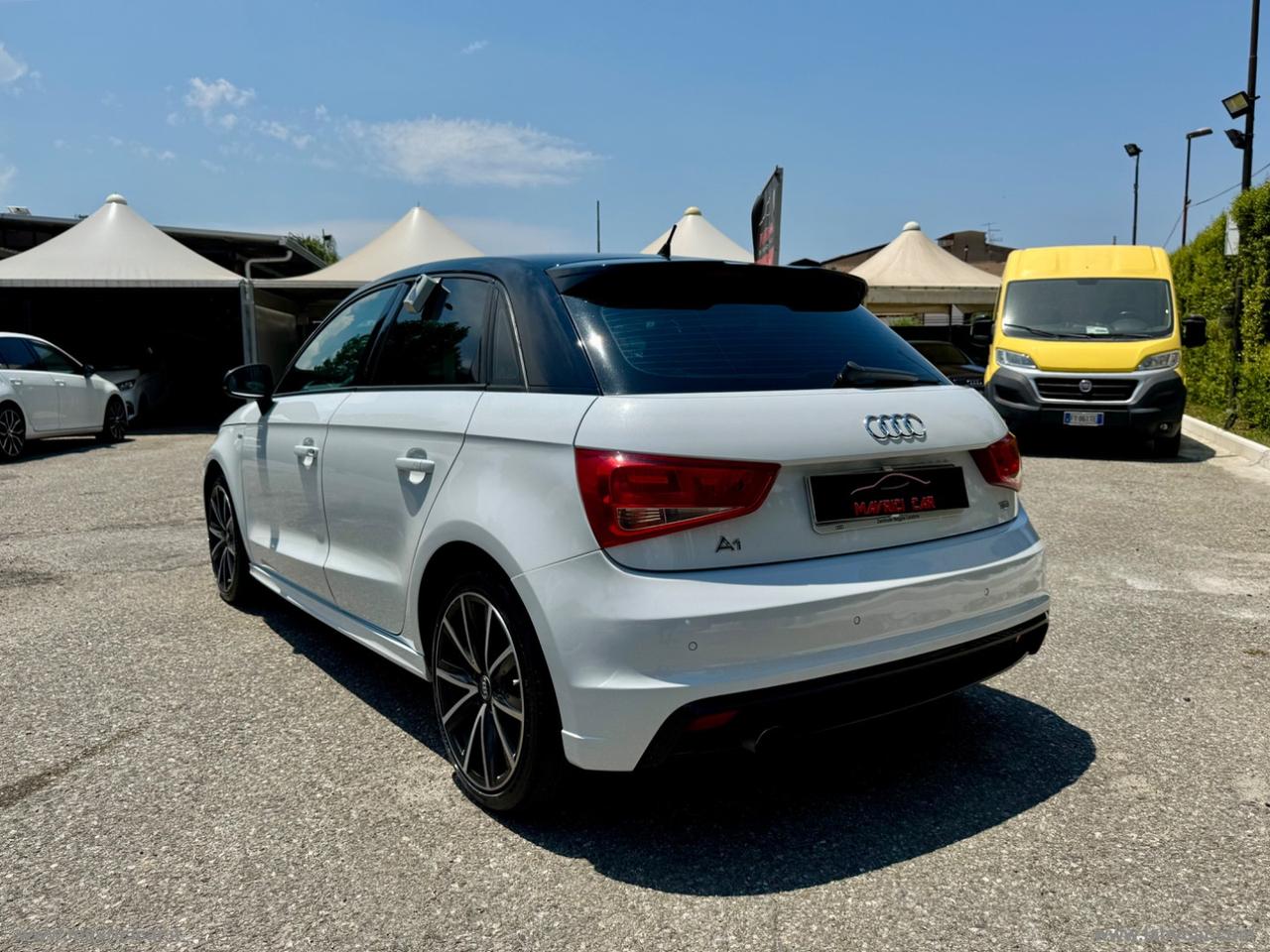 AUDI A1 1.6 TDI S line edition