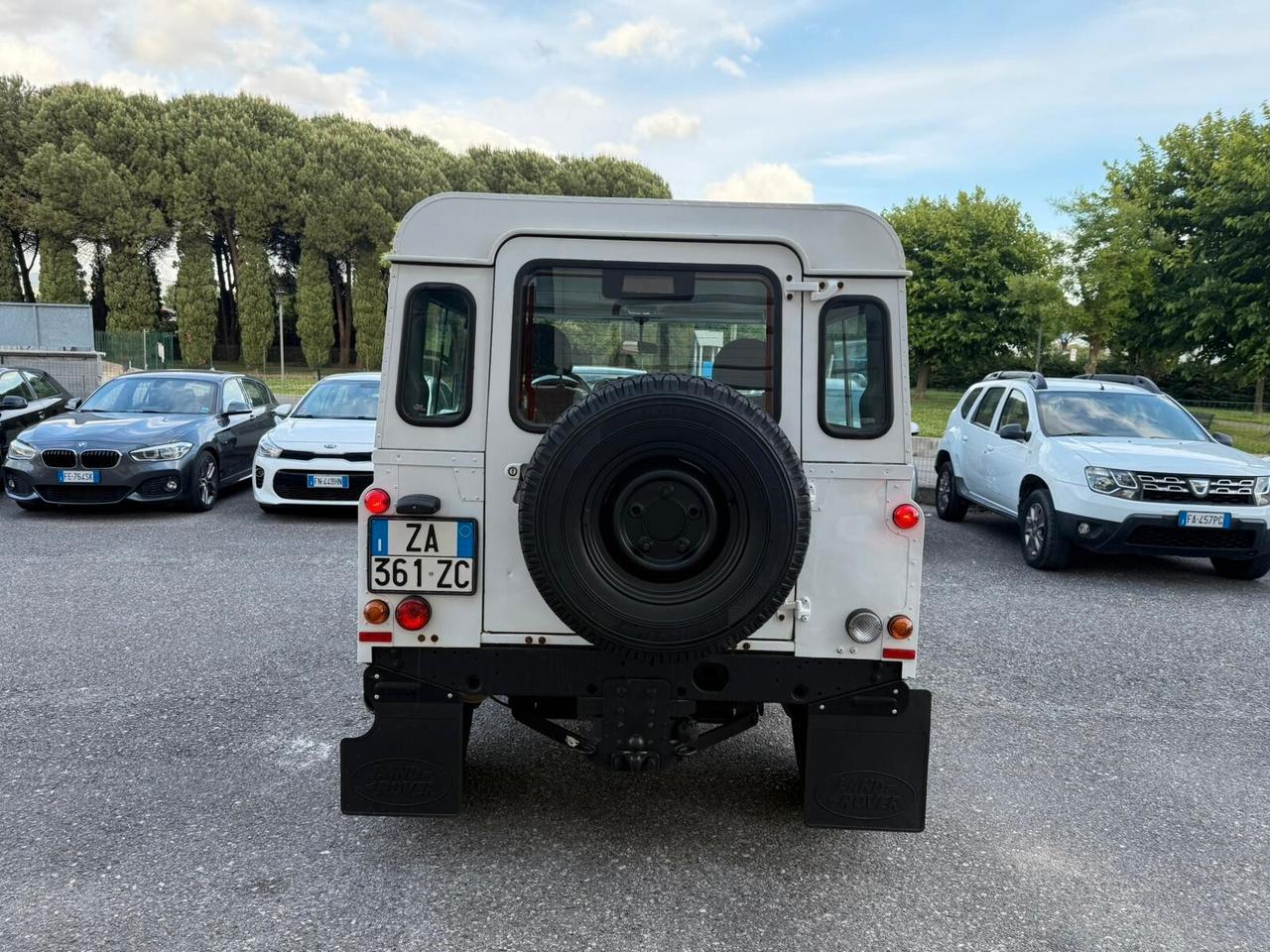 Land Rover Defender 90 2.2 TD4 Soft top E N1