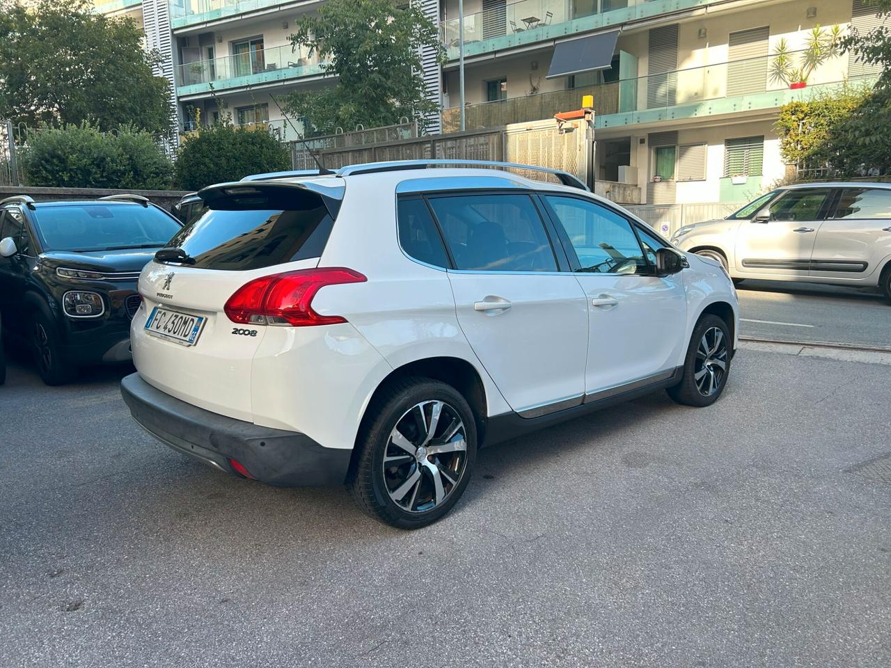 Peugeot 2008 BlueHDi 100 Allure EURO 6