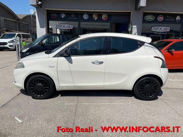LANCIA Ypsilon 1.2 69 CV Unyca NEOPATENTATI