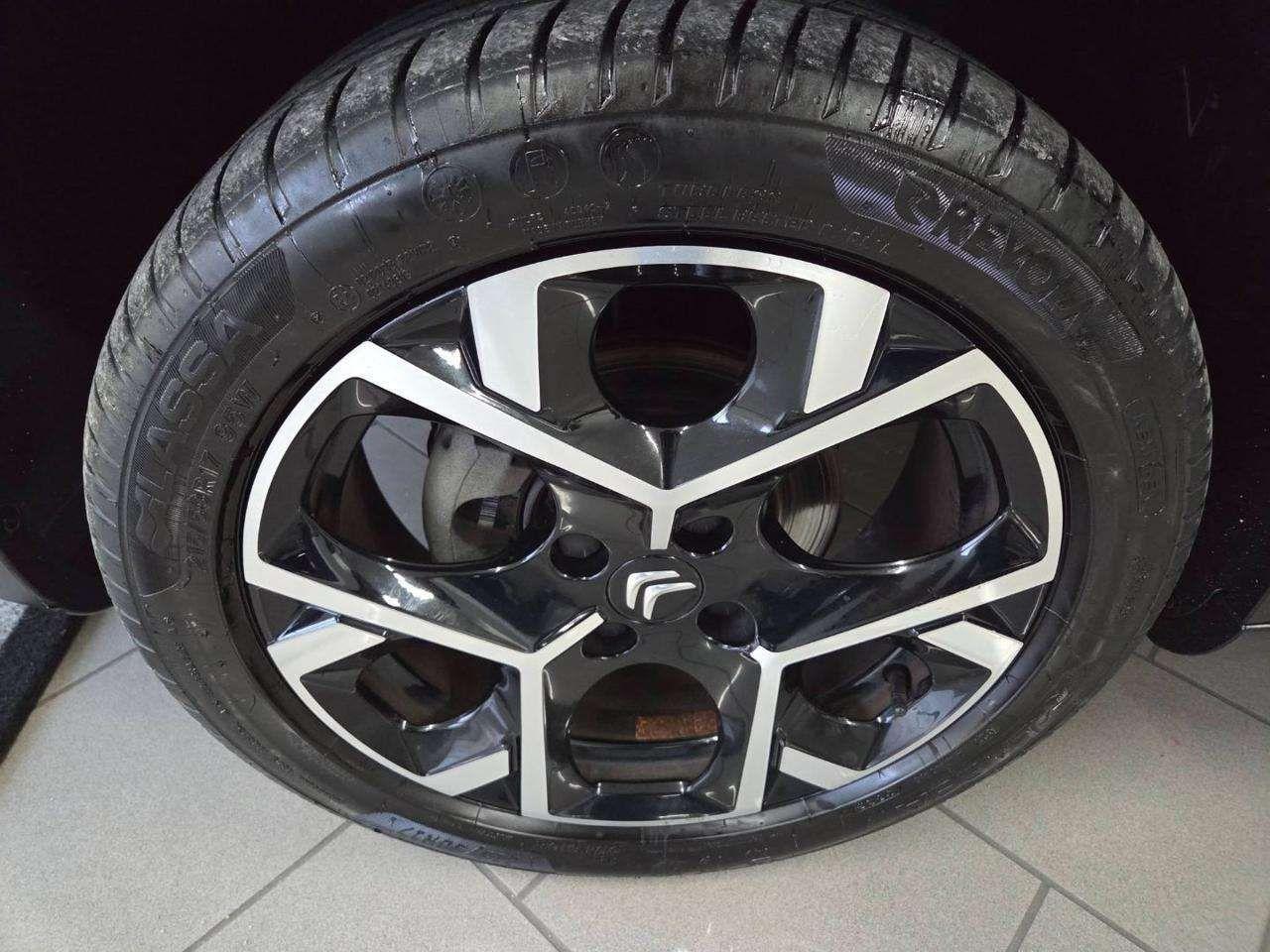 Citroen C3 Aircross BlueHDi 110 S&S Shine Pack