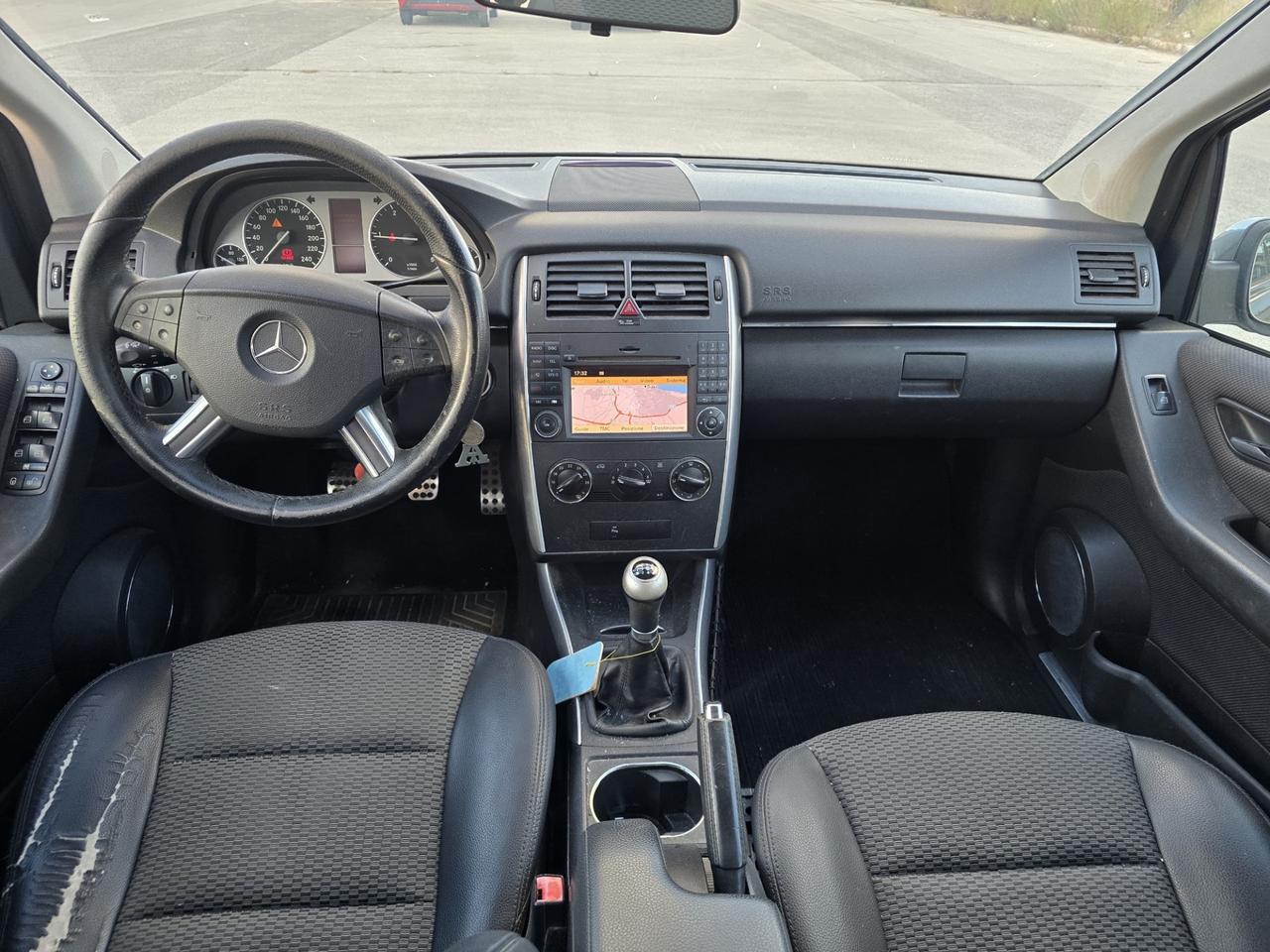 Mercedes-benz B 180 CDI Premium