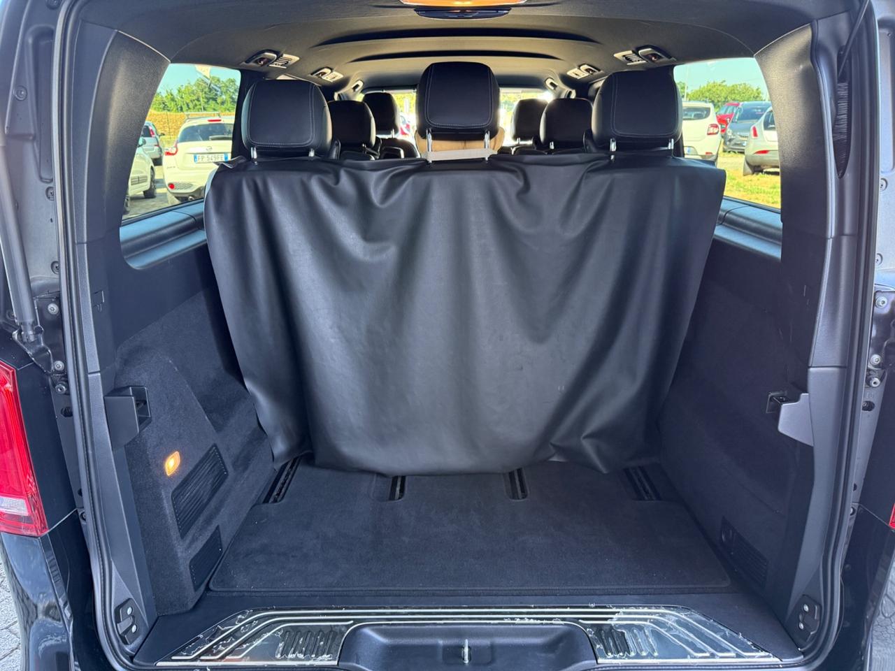 Mercedes-benz V 300 d Automatic Premium Extralong