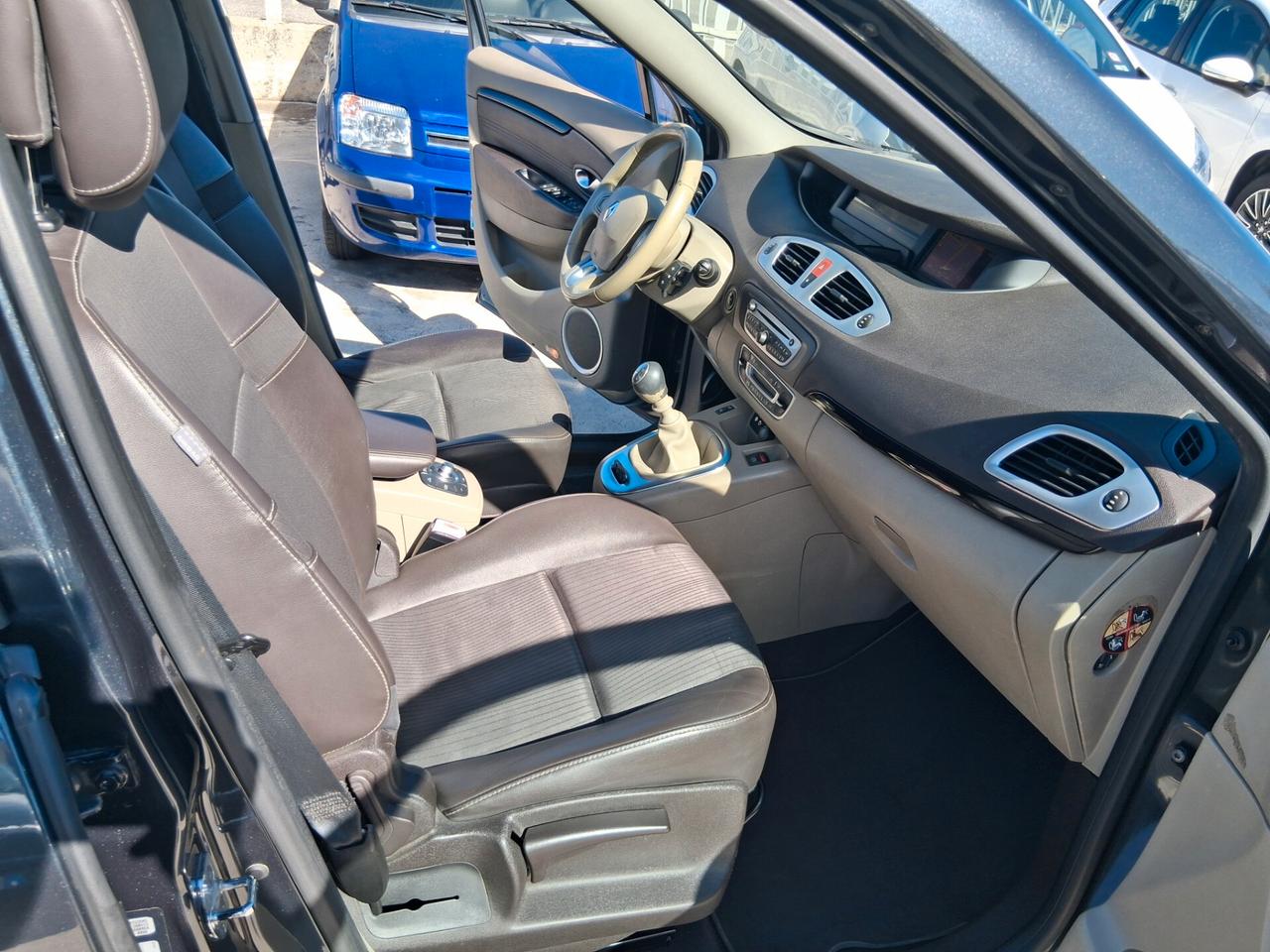 Renault Scenic Scénic X-Mod 1.5 dCi 110CV Dynamique