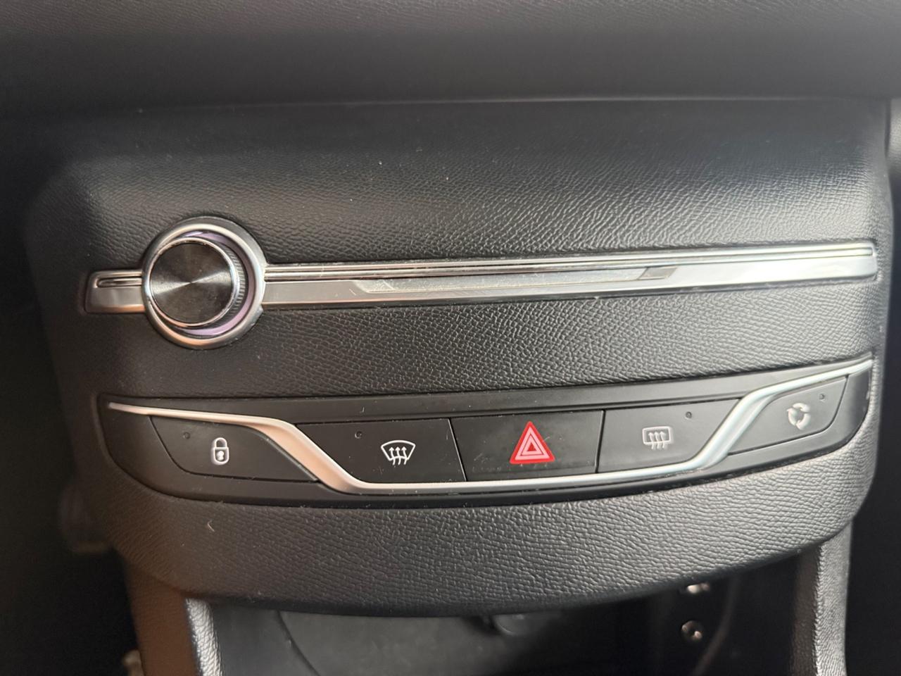 Peugeot 308 BlueHDi 120 S&S SW Business
