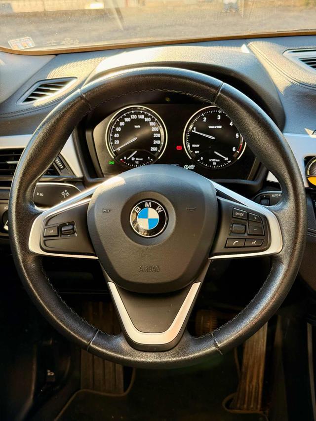 BMW X2 sDrive18d Business-X