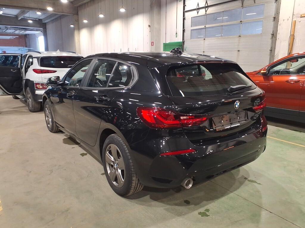 BMW 116D 115CV 6M. BUSINESS ADVANTAGE ( FARI LED - BMW DIGITAL COCKPIT - CRUISE - NAVI - MIRROR - PDC - TELECAMERA POST. )
