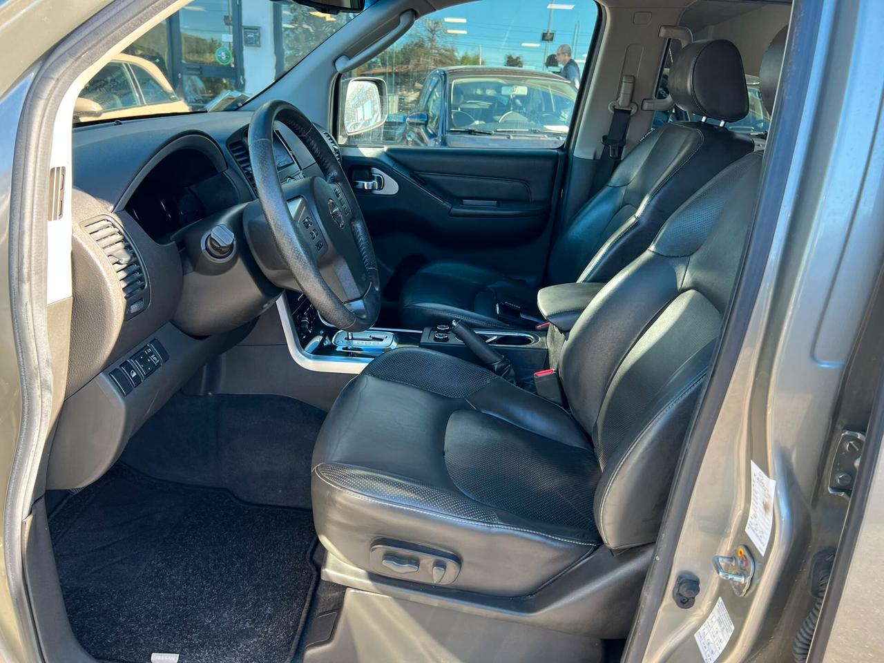 Nissan Pathfinder 2012 2.5 dci LE AUTOMATIC*7 POSTI *PELLE*NAVI*