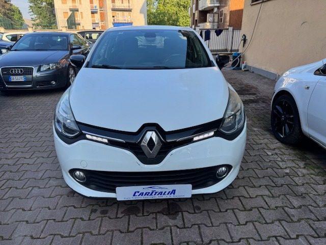 RENAULT Clio 1.2 75CV 5 porte Costume National