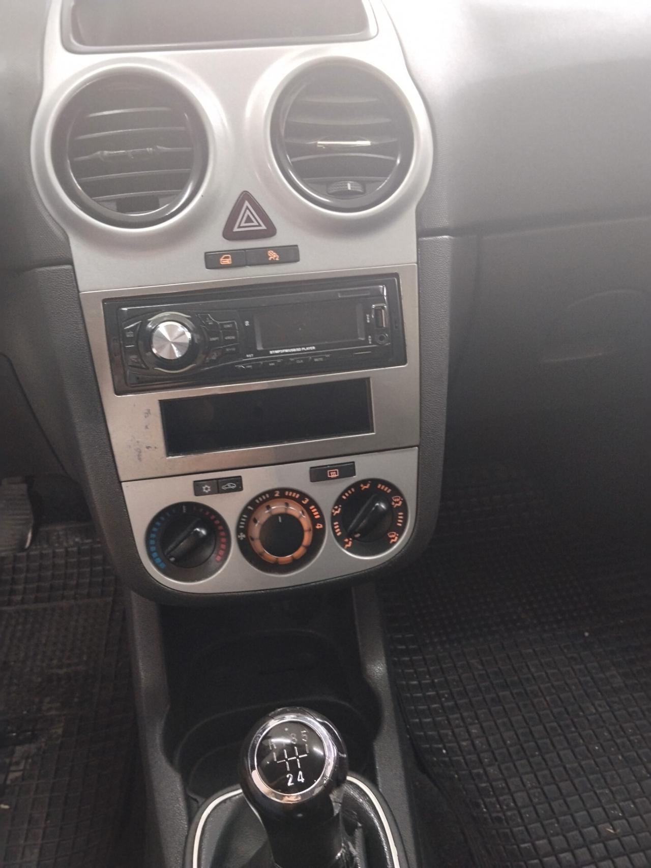 Opel Corsa 1.2 bnz/GPL 2009 CON GARANZIA