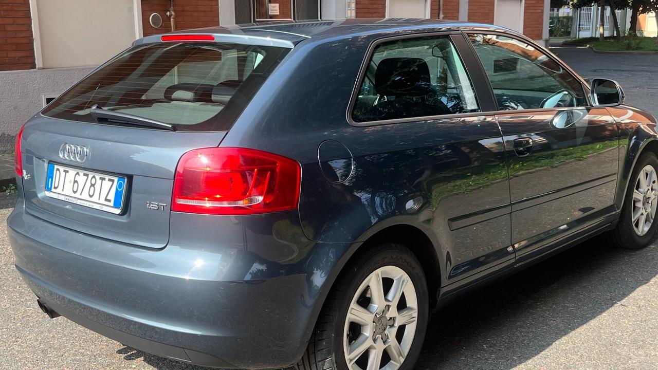 Audi A3 1.8 TFSI Ambition