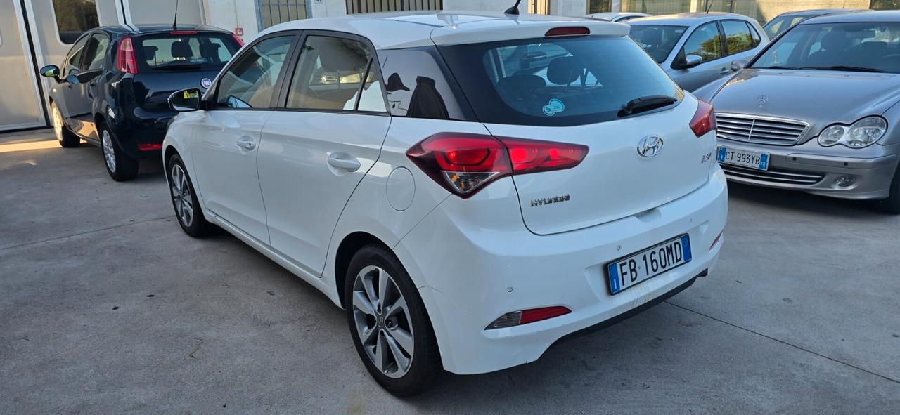 Hyundai i20 1.2 84 CV 5 porte euro 6