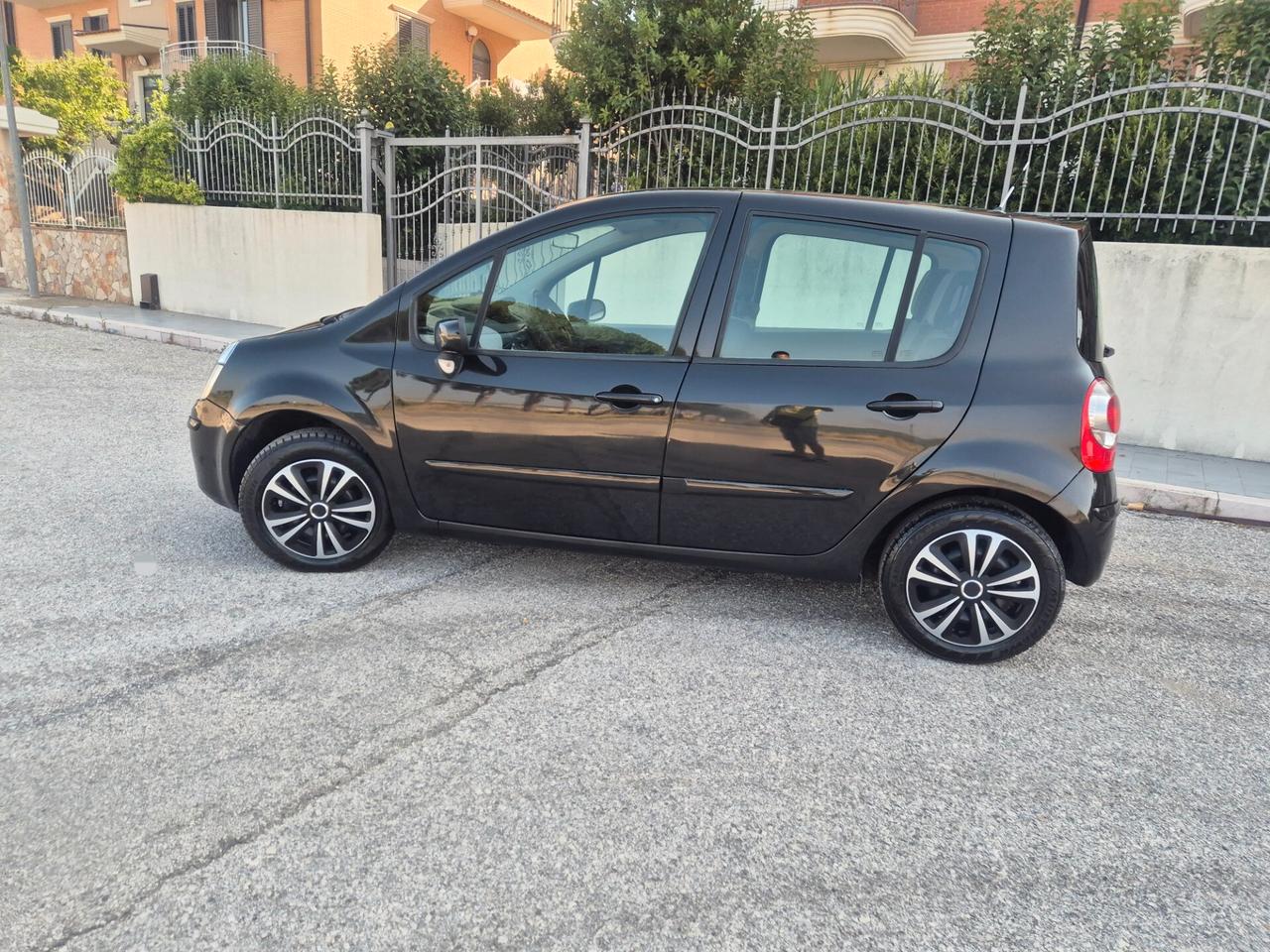 Renault Modus 1.2 benzina anno 08