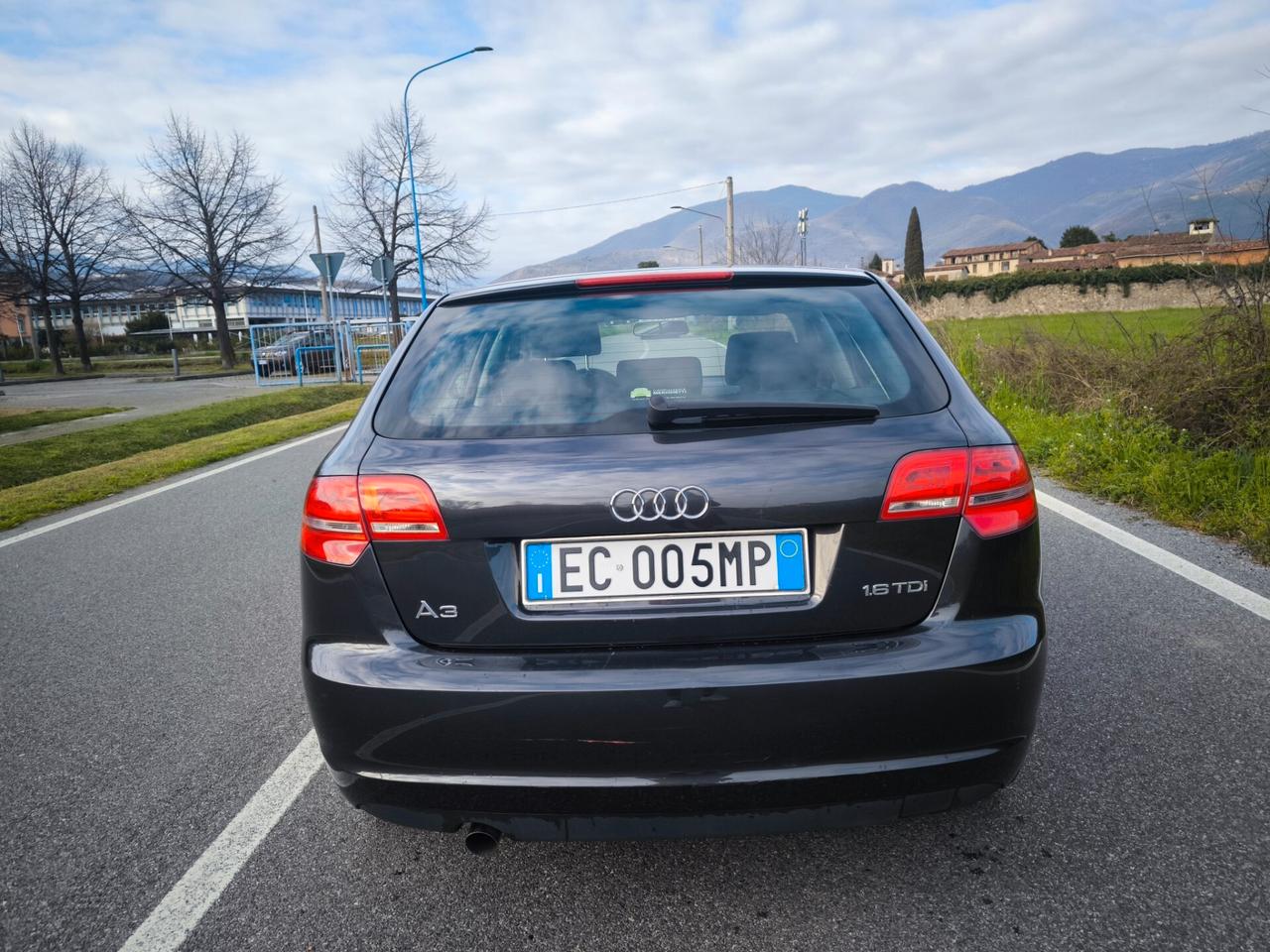 AUDI A3 1,6 TDCI- AMBITION- 90CV- OK NEOPATENTATI
