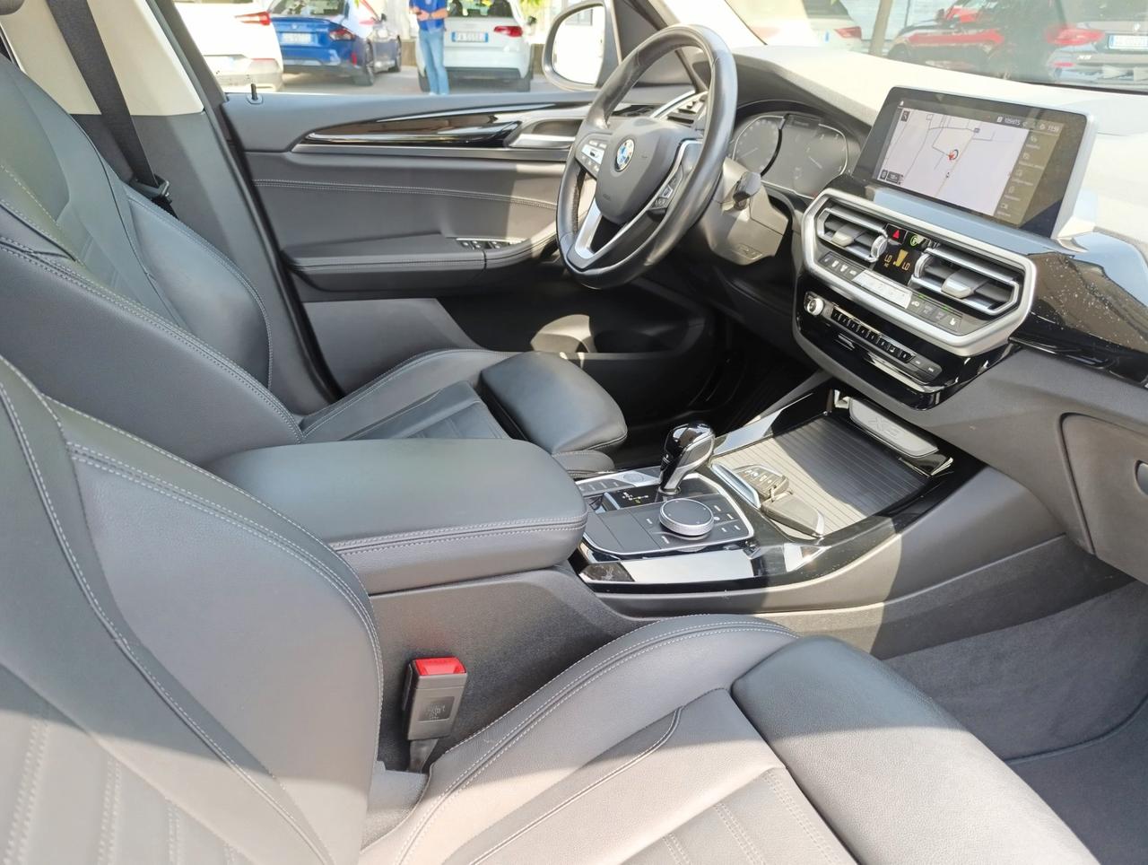 BMW X3 xdrive20d mhev 48V auto