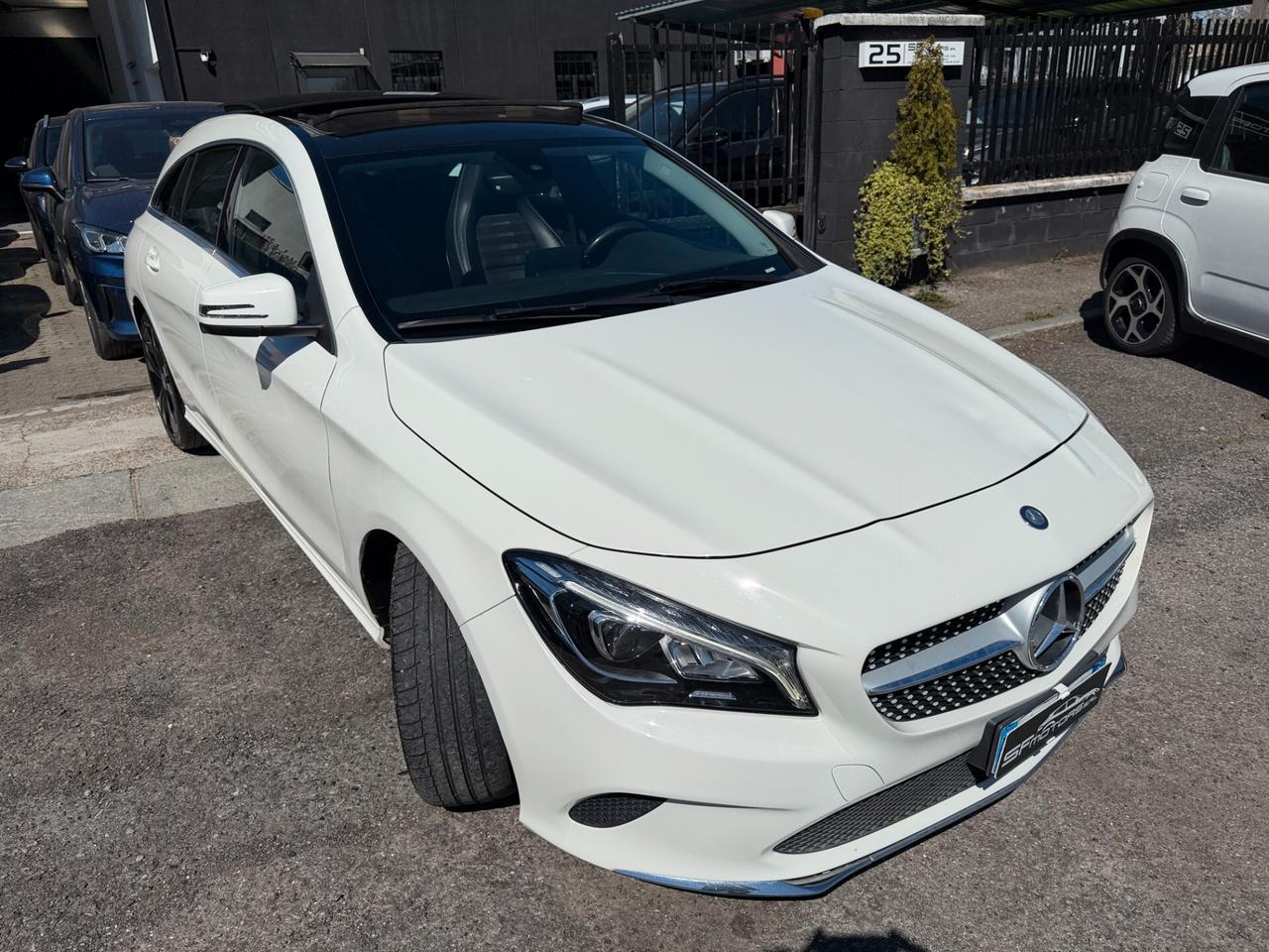 Mercedes-benz CLA 200 d S.W. Premium Tetto Apribile