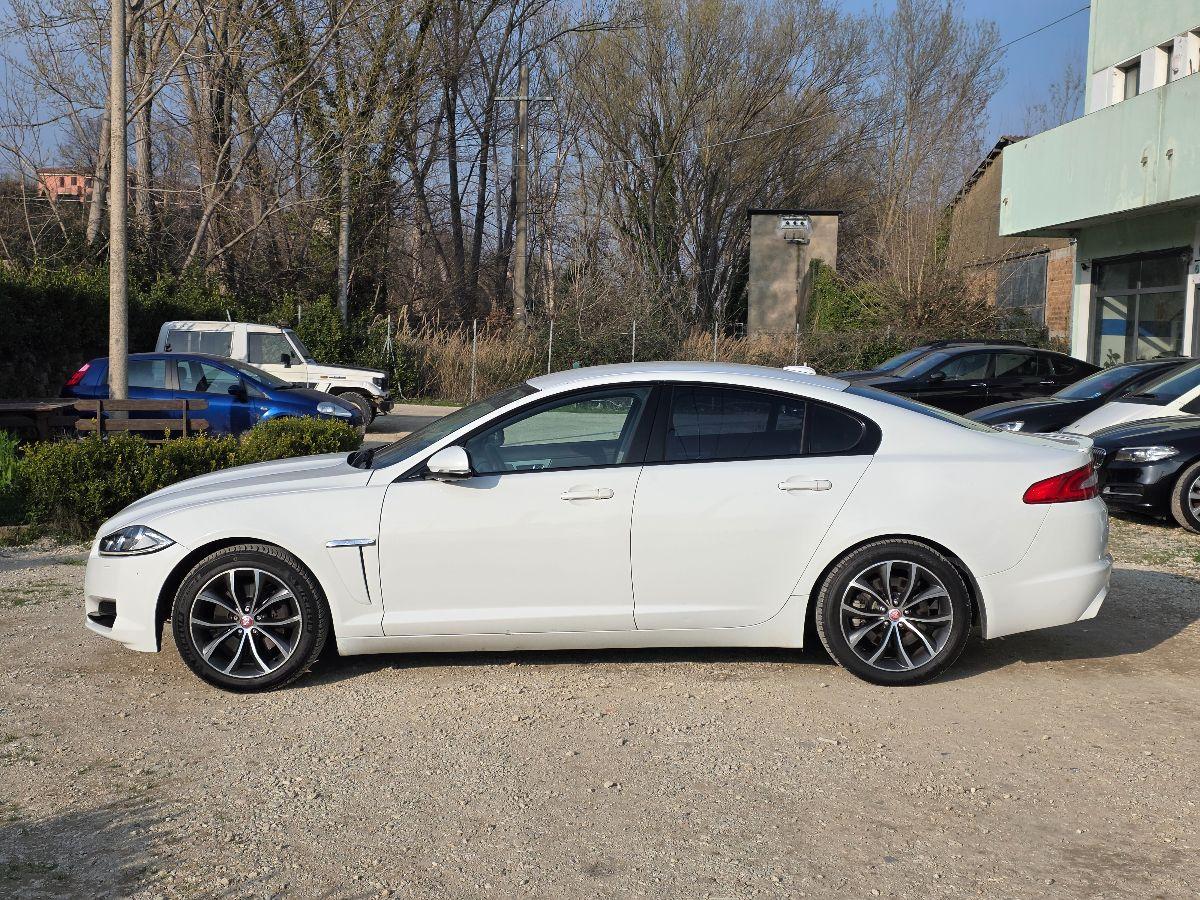 JAGUAR XF 2.2 DIESEL 190CV GARANZIA 12 MESI