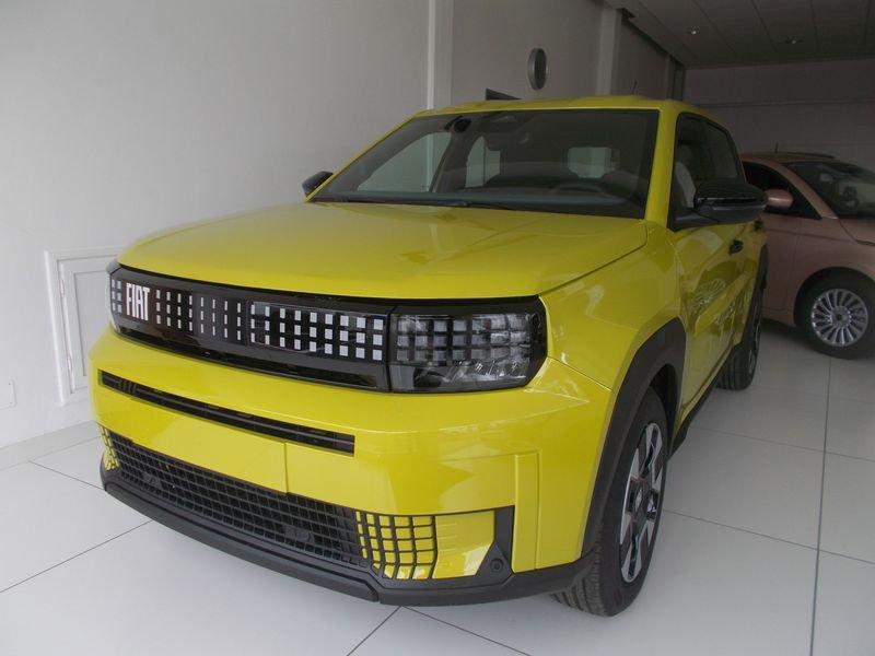 FIAT Grande Panda Hybrid Hybrid Icon 338.7575187 MASSARI MARCO PRONTA IN SEDE