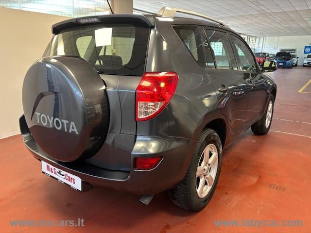 TOYOTA RAV4 2.2 D-4D 136 CV Sol