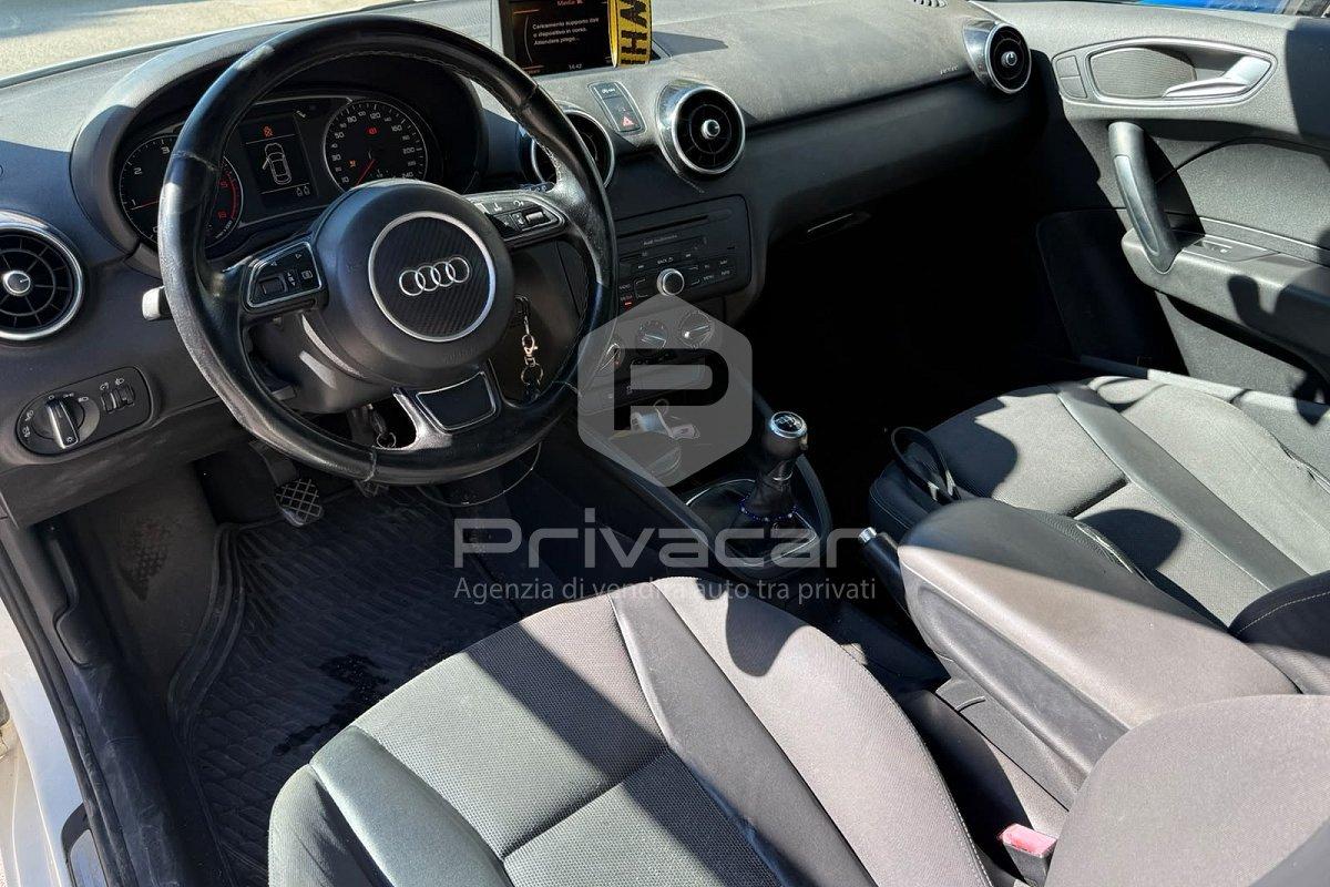 AUDI A1 1.6 TDI 105 CV Ambition