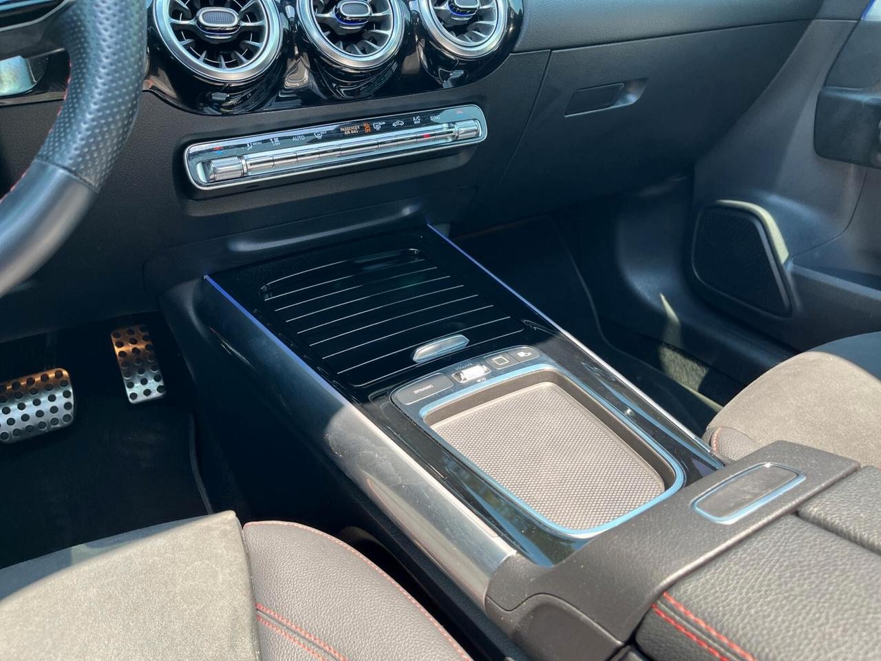 Mercedes-benz GLA 200 d Automatic AMG Line Premium Plus tetto 2025