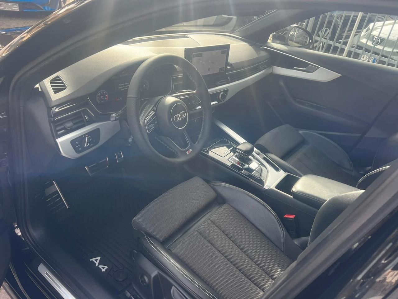 Audi A4 Avant 40 TDI S tronic line edition