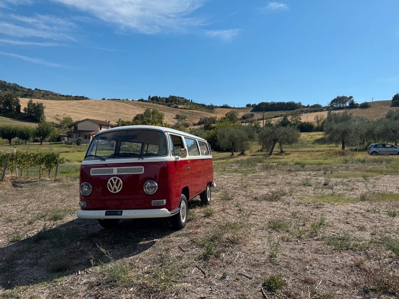 Volkswagen T2 bicolor
