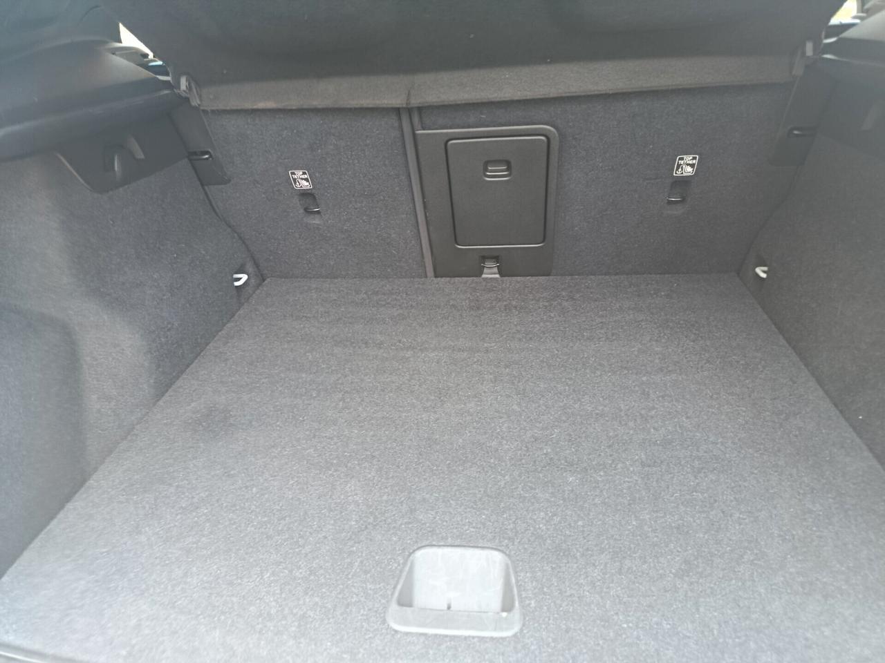 Volvo XC40 D4 AWD Geartronic Business