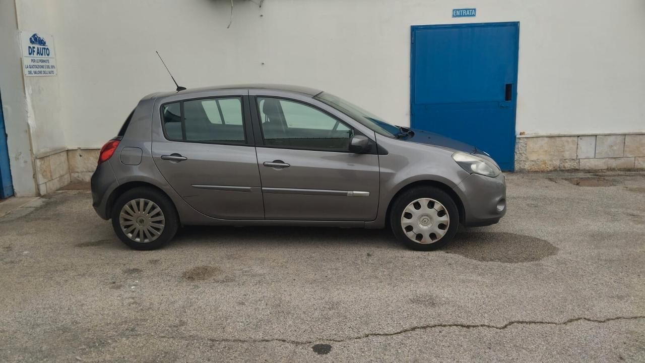 Renault Clio 1.2 16V 5 porte GPL Dynamique