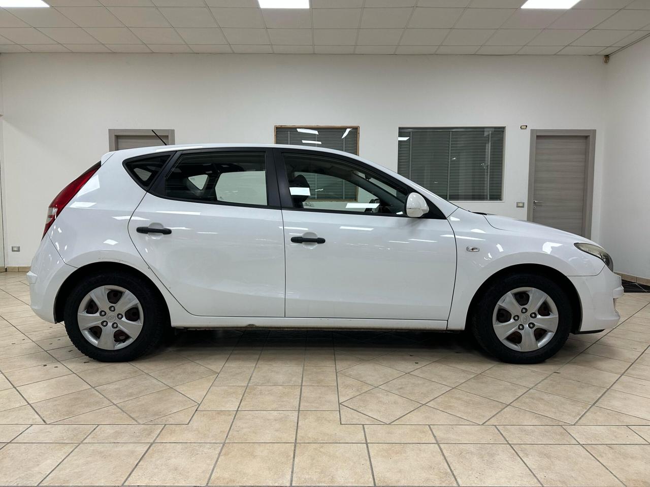 Hyundai i30 1.4 16V 109CV 5p. Active Special