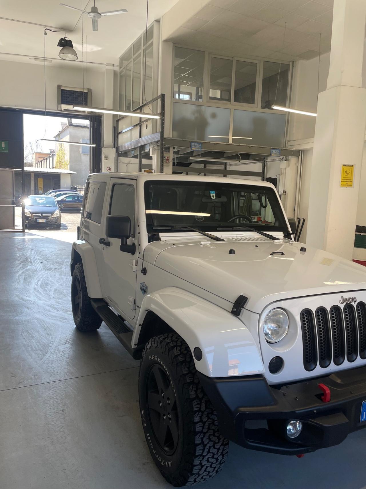 Jeep Wrangler 2.8 CRD Artic