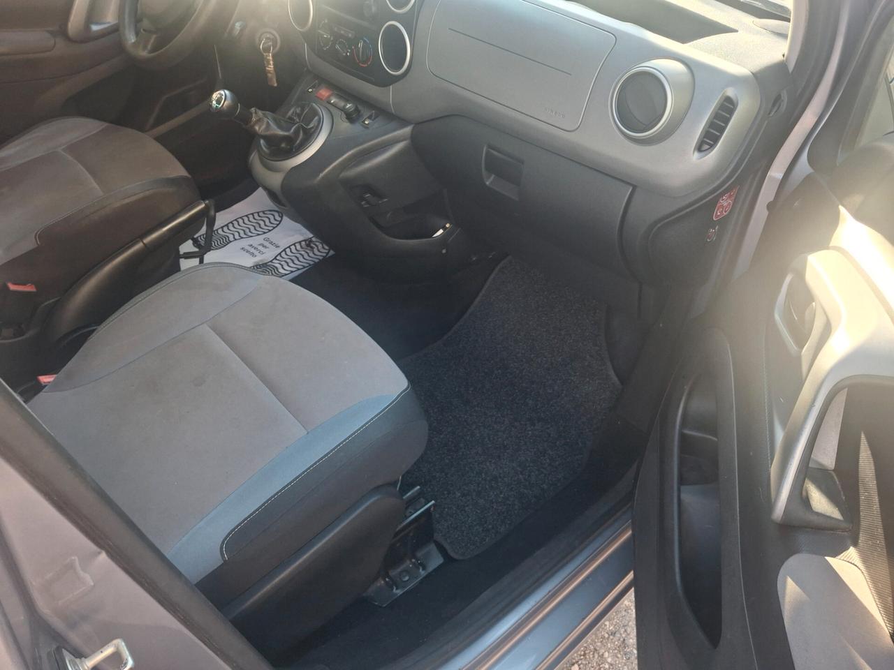 Peugeot Partner Tepee BlueHDi 100 Active 5 posti
