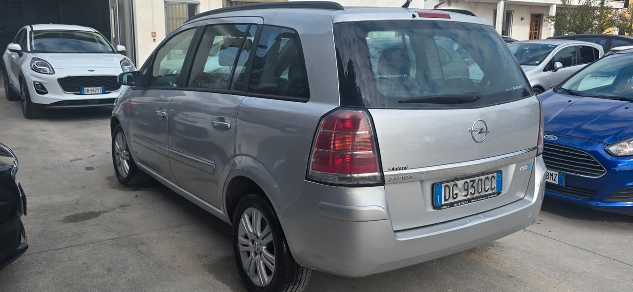 Opel Zafira 1.6 16V ecoM 94CV Cosmo
