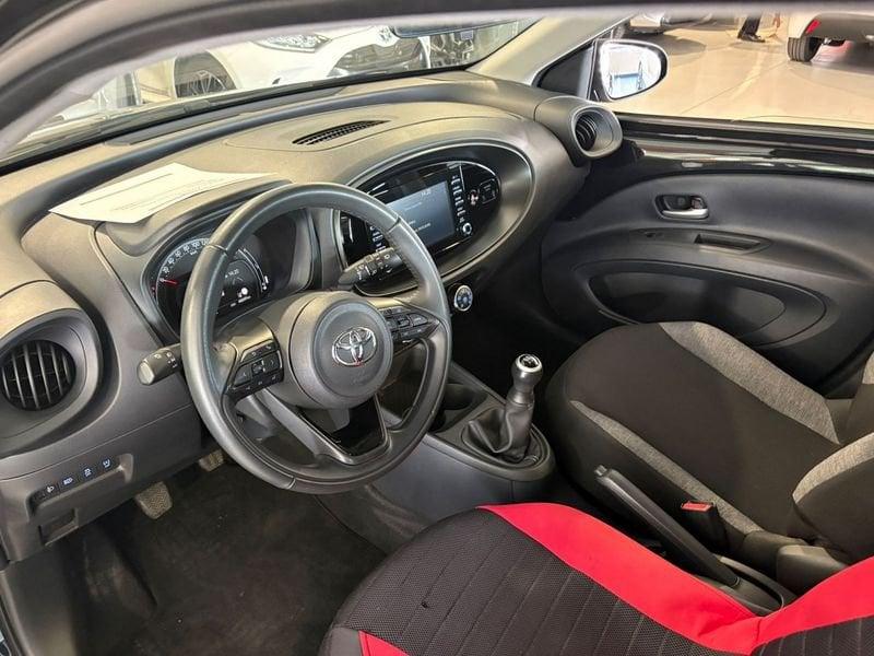 Toyota Aygo X 1.0B (72 CV) Active