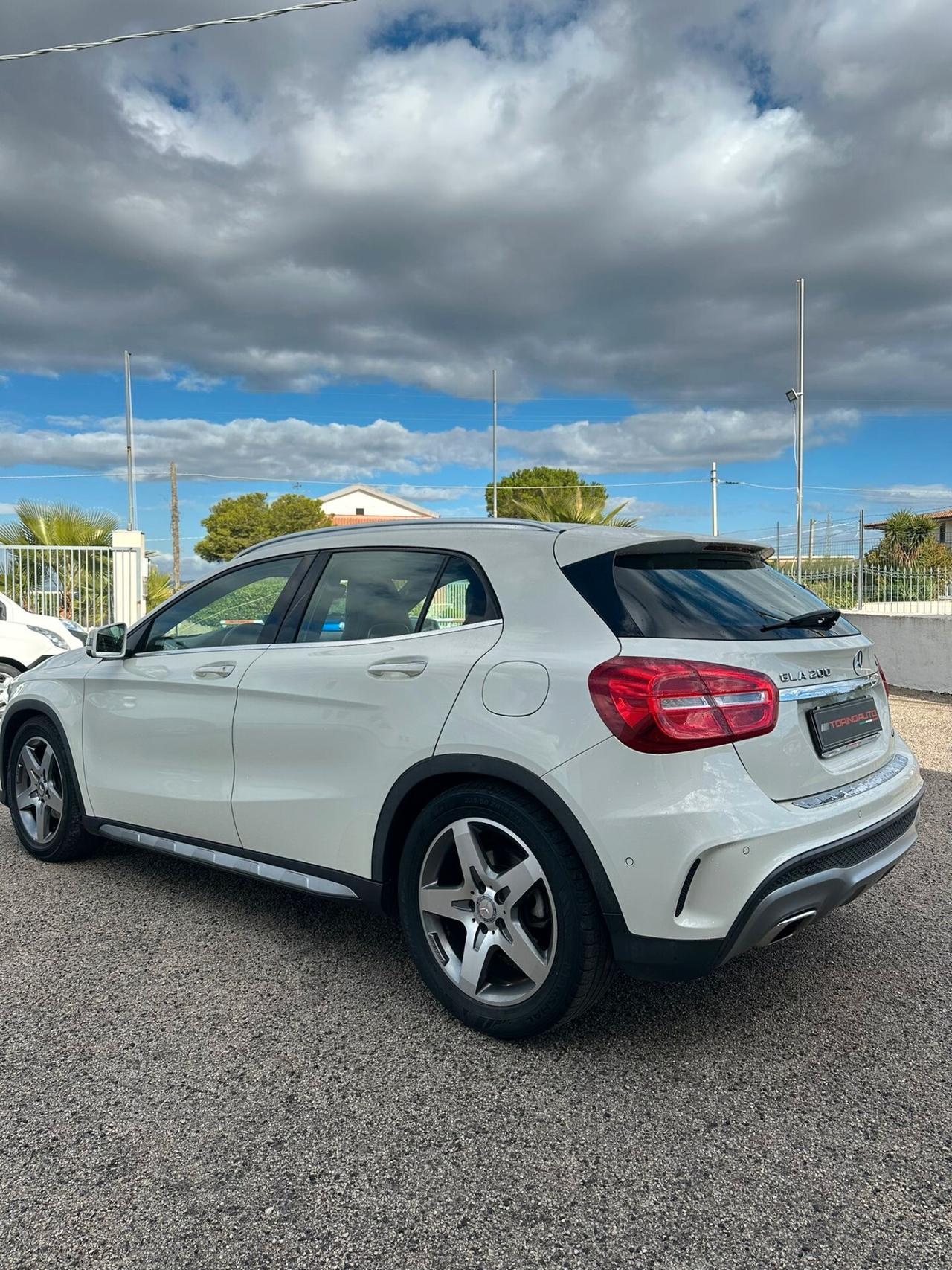 Mercedes-benz GLA 200 CDI Automatic 4Matic Premium