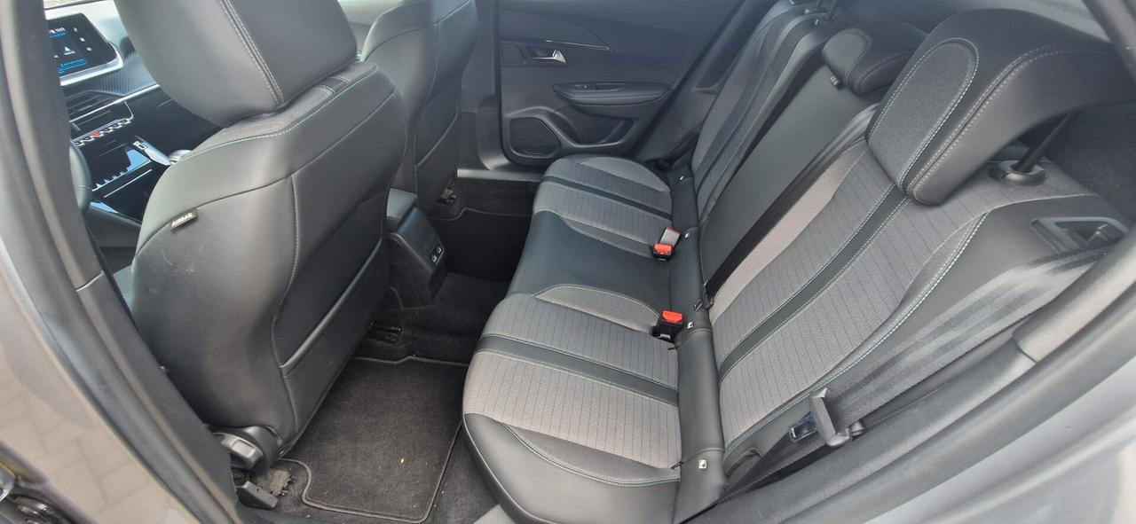 Peugeot 2008 BlueHDi 110 S&S Allure Pack AUTOCARRO N1 5 POSTI