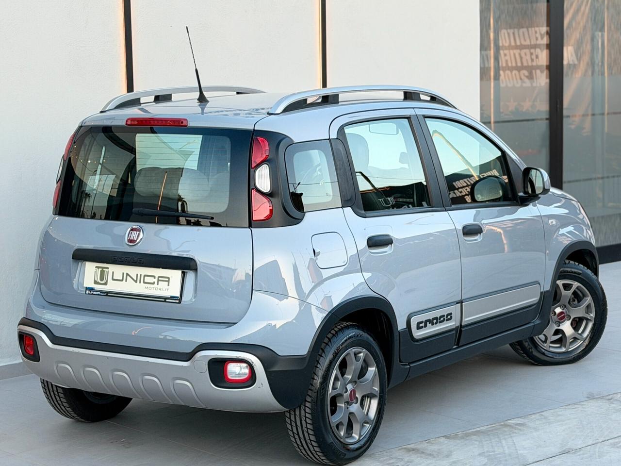 Fiat Panda 1.2 69 CV City Cross S UNICO PROPRIETARIO IVA ESPOSTA