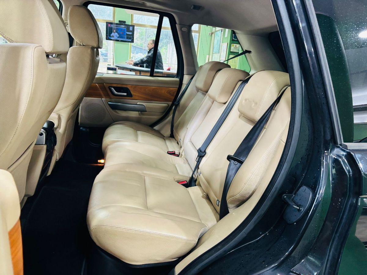 Land Rover Range Rover Sport 2.7 TDV6 SE