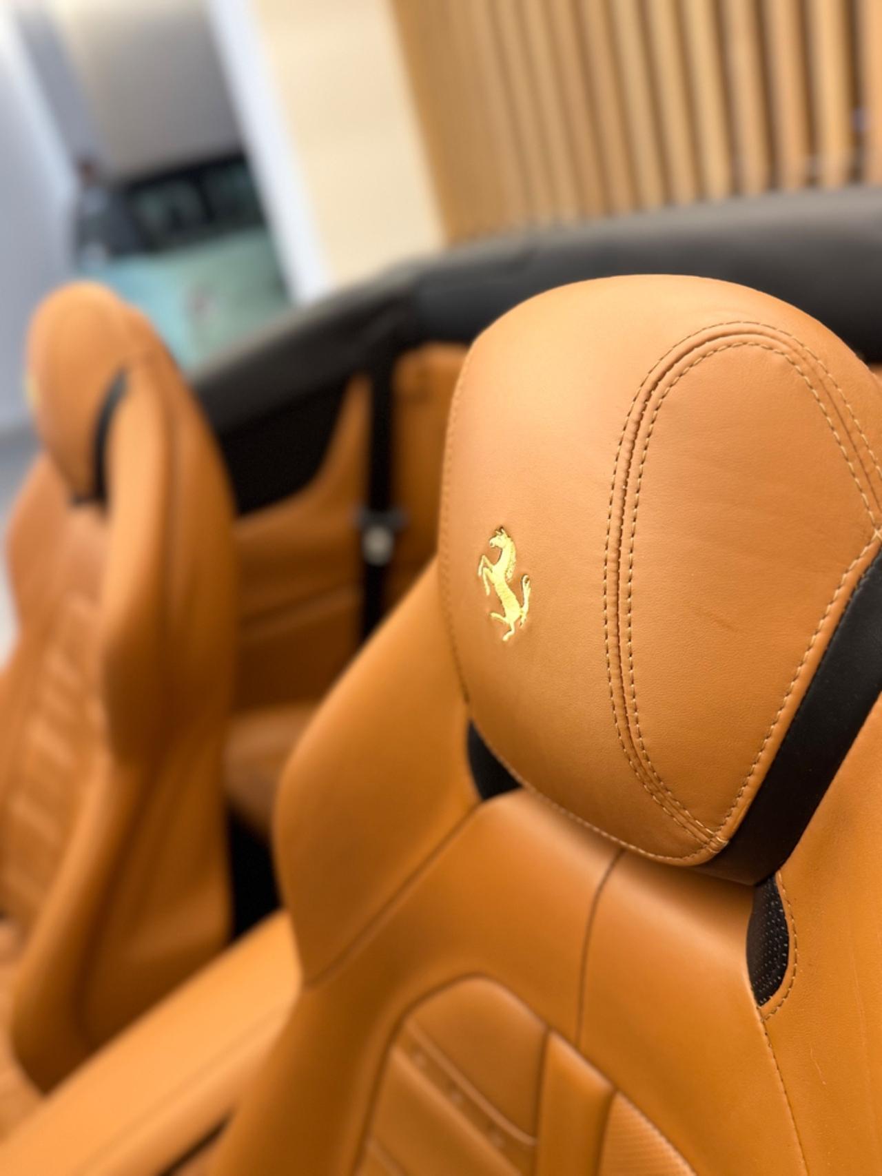 Ferrari California TURBO 3.9 V8 560 CV FULL OPTIONALS