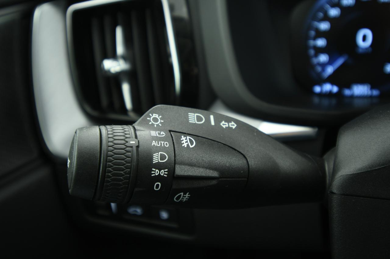 VOLVO XC60 2.0 t6 phev Inscription awd auto SOSPENSIONI+TETTO PANO+PELLE